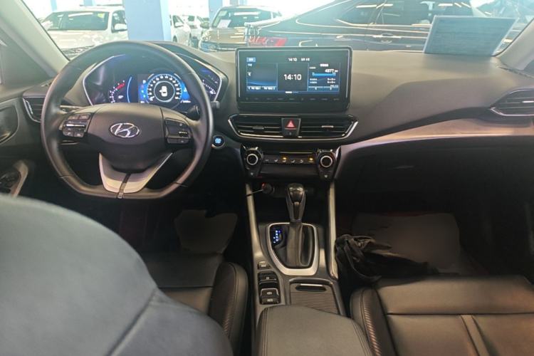 Used Hyundai Lafesta 2021 280TGDi GLX Elite Edition Center Console