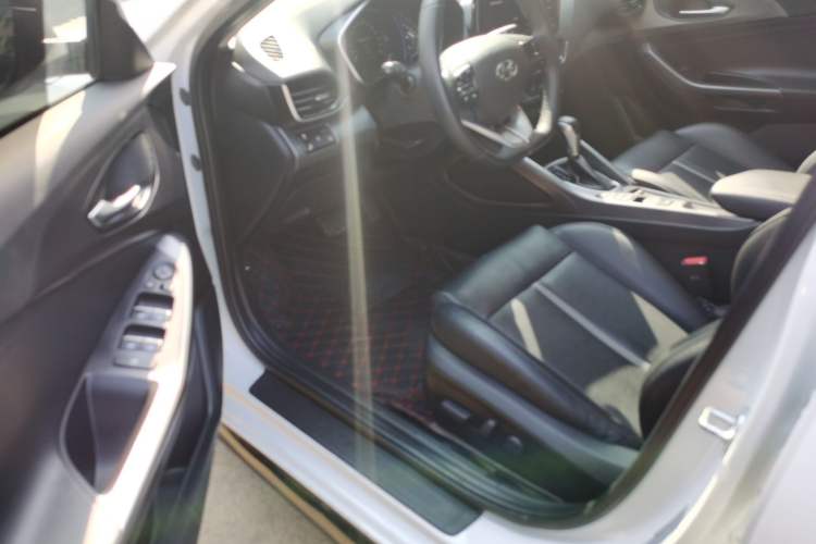 Used Hyundai Lafesta 2021 280TGDi DLX Luxury Edition Driver Seat
