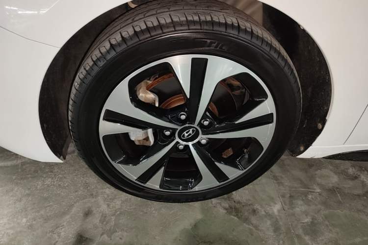Used Hyundai Lafesta 2021 280TGDi DLX Luxury Edition Exterior 4