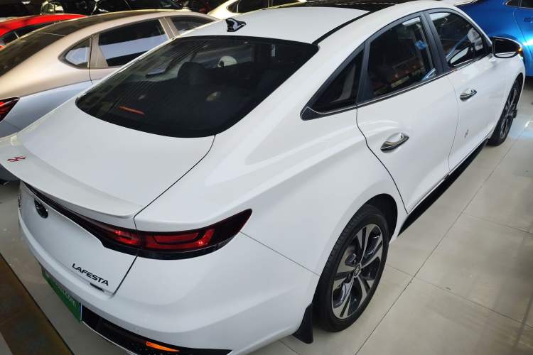 Used Hyundai Lafesta 2021 280TGDi GLX Elite Edition Exterior 5