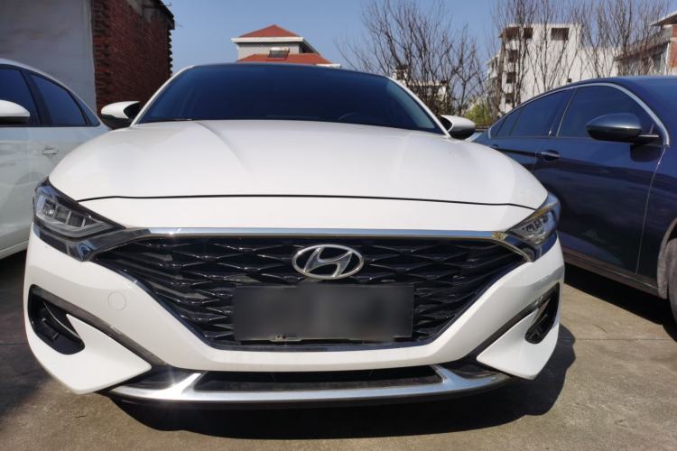 Used Hyundai Lafesta 2021 280TGDi DLX Luxury Edition Front