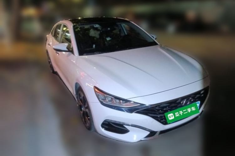 Used Hyundai Lafesta 2021 280TGDi DLX Luxury Edition Front Right 45 Deg