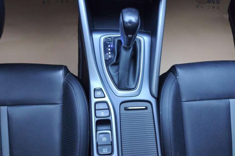 Used Hyundai Lafesta 2021 280TGDi GLX Elite Edition Gear Lever