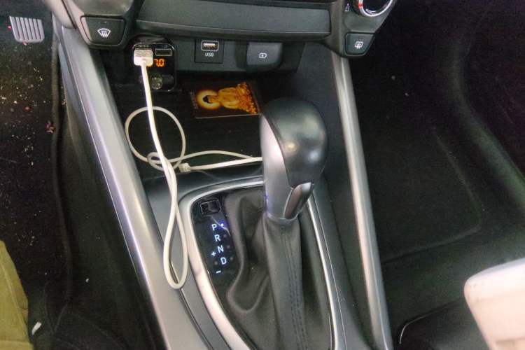 Used Hyundai Lafesta 2021 280TGDi GLX Elite Edition Gear Lever