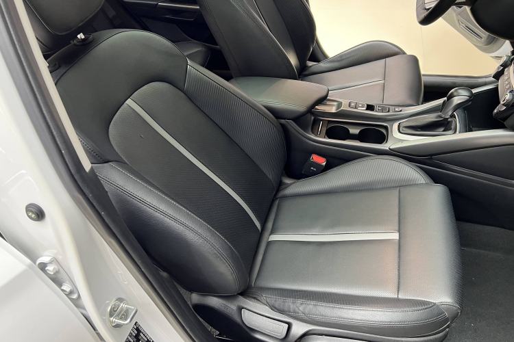 Used Hyundai Lafesta 2021 280TGDi GLX Elite Edition Interior 12