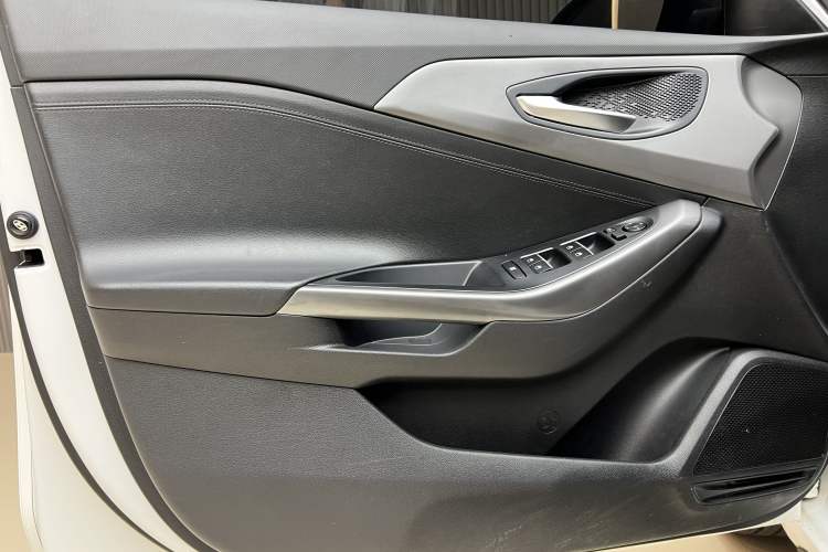 Used Hyundai Lafesta 2021 280TGDi GLX Elite Edition Interior 13