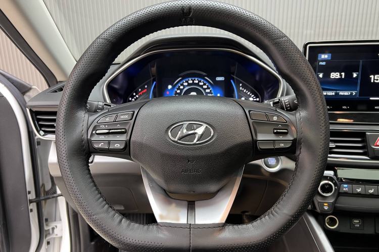 Used Hyundai Lafesta 2021 280TGDi GLX Elite Edition Interior 2