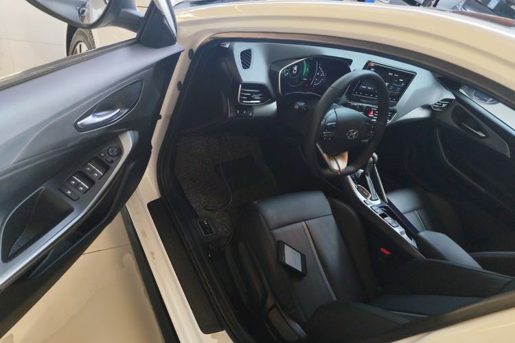 Used Hyundai Lafesta 2021 280TGDi GLX Elite Edition Interior 3