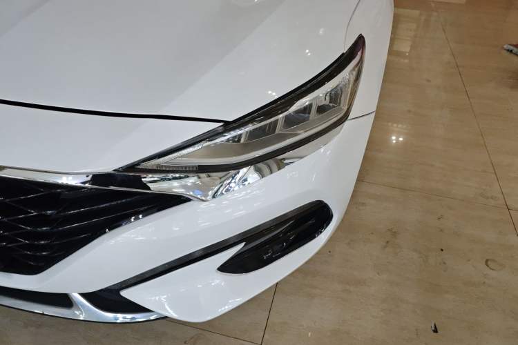 Used Hyundai Lafesta 2021 280TGDi GLX Elite Edition Left Front Headlight