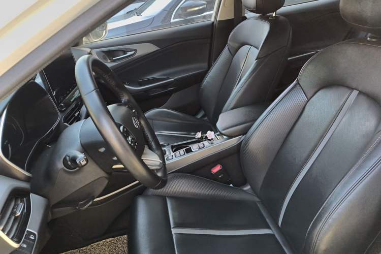 Used Hyundai Lafesta 2021 280TGDi GLX Elite Edition Left Front Seat