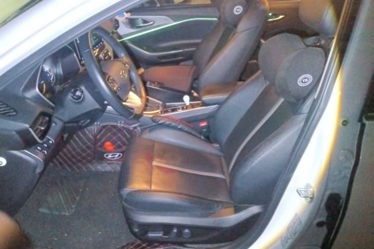 Used Hyundai Lafesta 2021 280TGDi DLX Luxury Edition Left Front Seat