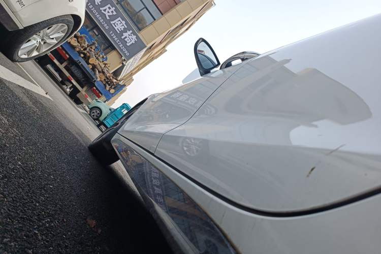 Used Hyundai Lafesta 2021 280TGDi DLX Luxury Edition Left Side Sill