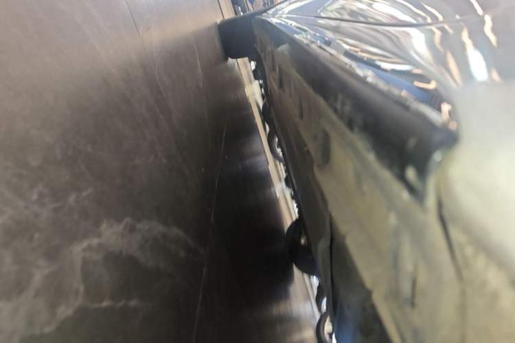 Used Hyundai Lafesta 2021 280TGDi GLX Elite Edition Left Side Sill