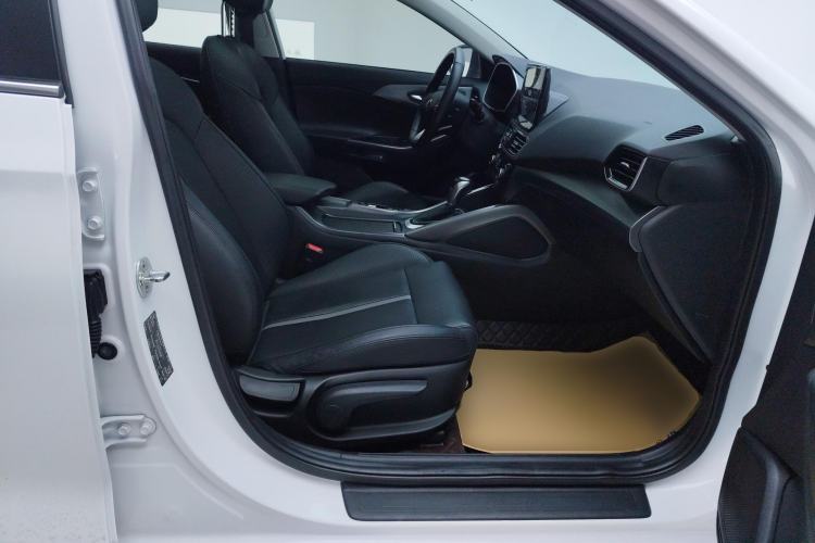 Used Hyundai Lafesta 2021 280TGDi GLX Elite Edition Right Front Seat