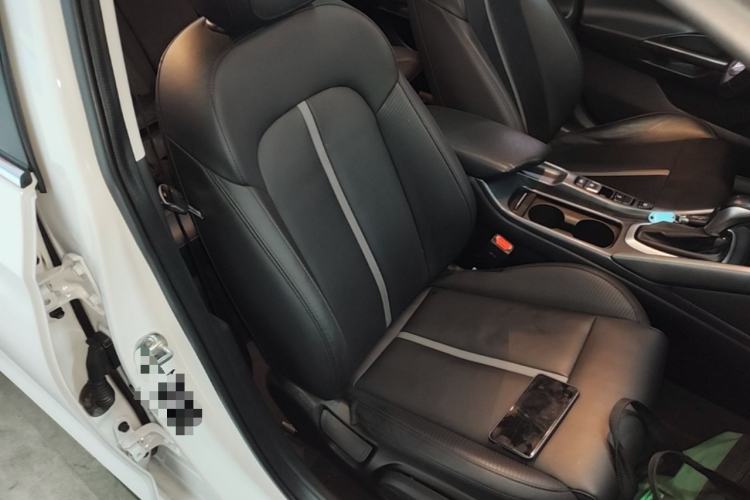 Used Hyundai Lafesta 2021 280TGDi DLX Luxury Edition Right Front Seat