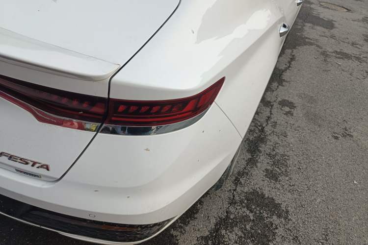 Used Hyundai Lafesta 2021 280TGDi DLX Luxury Edition Right Rear Taillight