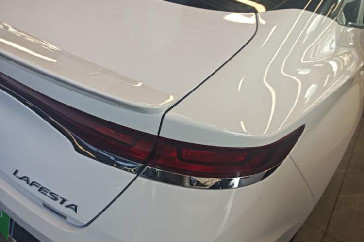 Used Hyundai Lafesta 2021 280TGDi GLX Elite Edition Right Rear Taillight