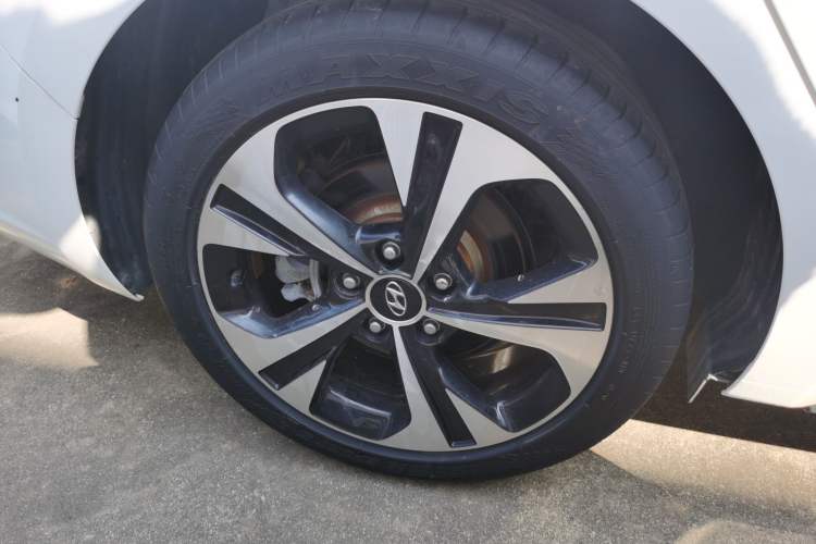 Used Hyundai Lafesta 2021 280TGDi DLX Luxury Edition Right Rear Wheel Hub