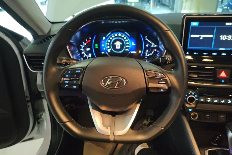 Used Hyundai Lafesta 2021 280TGDi GLX Elite Edition Steering Wheel