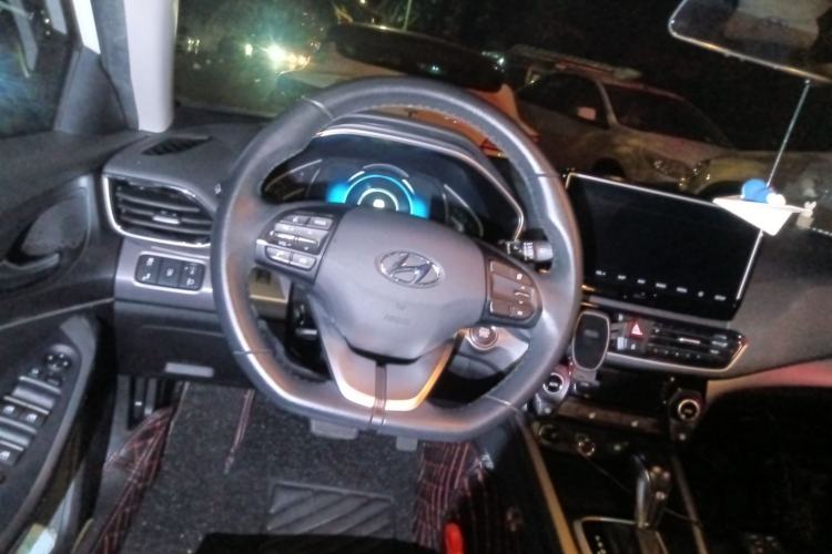 Used Hyundai Lafesta 2021 280TGDi DLX Luxury Edition Steering Wheel