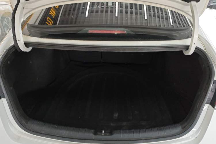 Used Hyundai Lafesta 2021 280TGDi DLX Luxury Edition Trunk
