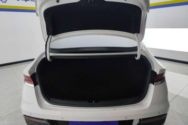 Used Hyundai Lafesta 2021 280TGDi GLX Elite Edition Trunk