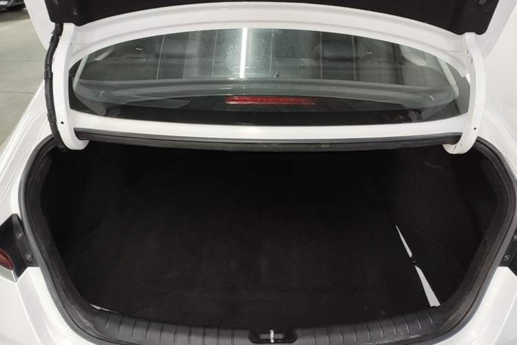 Used Hyundai Lafesta 2021 280TGDi DLX Luxury Edition Trunk