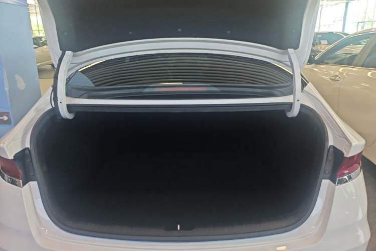 Used Hyundai Lafesta 2021 280TGDi GLX Elite Edition Trunk