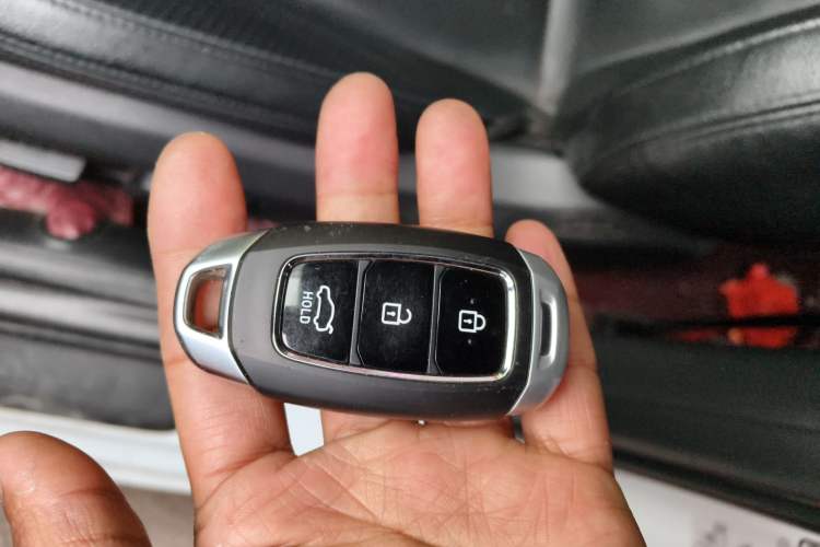 Used Hyundai Lafesta 2021 280TGDi DLX Luxury Edition Vehicle Key