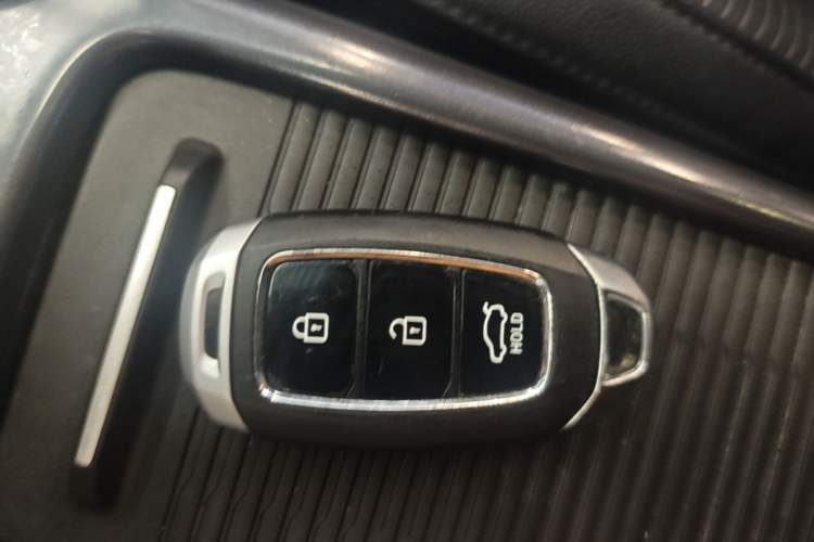 Used Hyundai Lafesta 2021 280TGDi GLX Elite Edition Vehicle Key