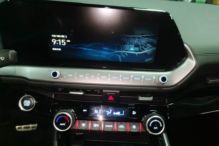 Used Hyundai Lafesta 2023 270T N Line DLX Luxury Edition Audio And AC Panel