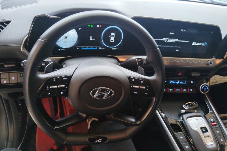 Used Hyundai Lafesta 2023 270T N Line DLX Luxury Edition Center Console