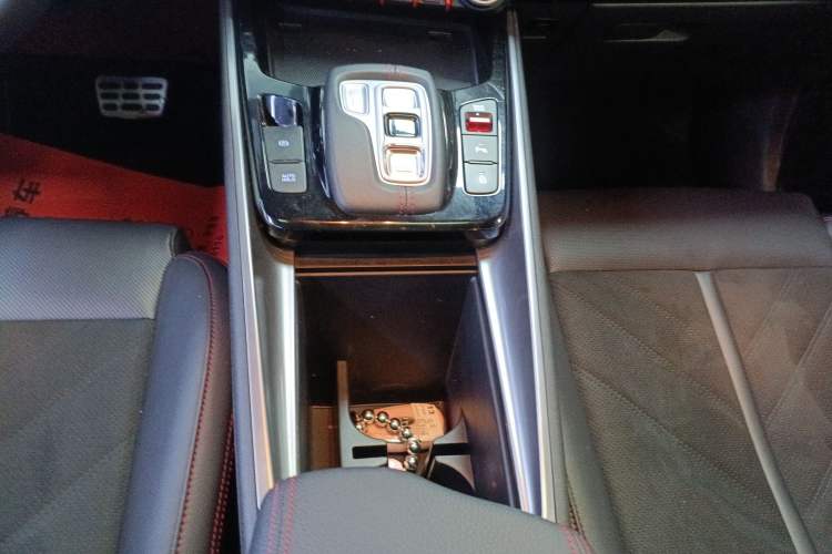 Used Hyundai Lafesta 2023 270T N Line DLX Luxury Edition Gear Lever