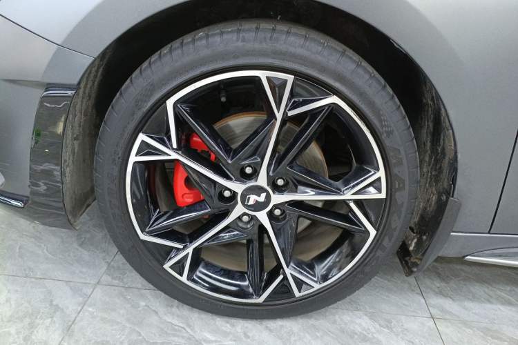 Used Hyundai Lafesta 2023 270T N Line DLX Luxury Edition Left Front Wheel Hub
