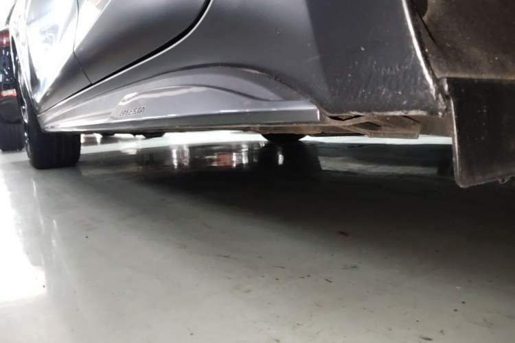 Used Hyundai Lafesta 2023 270T N Line DLX Luxury Edition Left Side Sill
