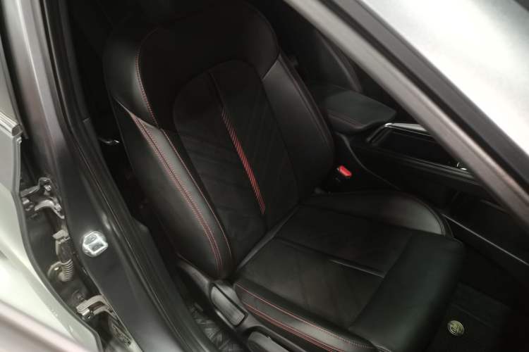 Used Hyundai Lafesta 2023 270T N Line DLX Luxury Edition Right Front Seat