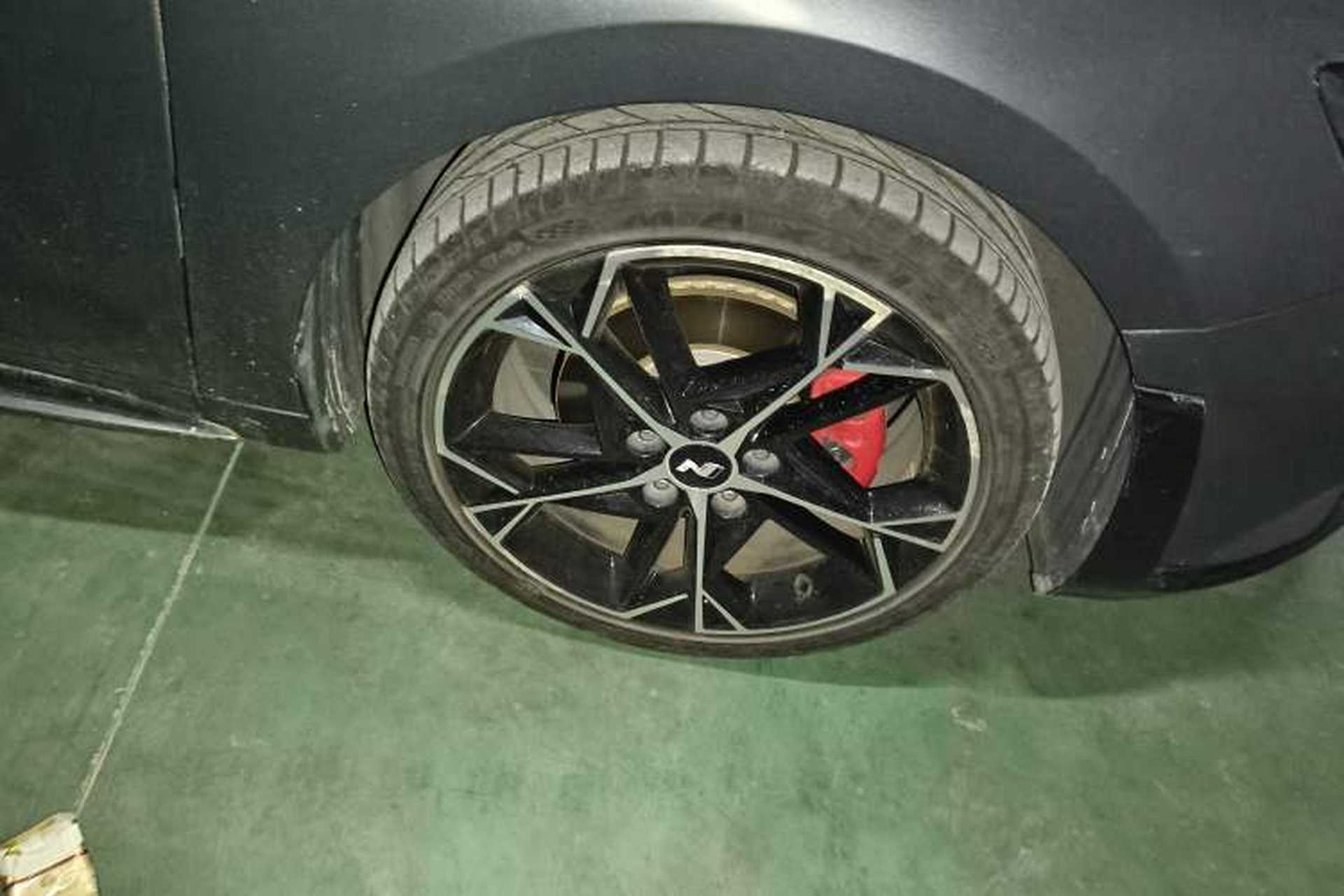Used Hyundai Lafesta 2023 270T N Line DLX Luxury Edition Right Front Wheel Hub