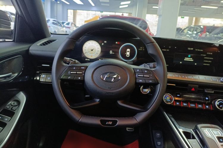 Used Hyundai Lafesta 2023 270T N Line DLX Luxury Edition Steering Wheel