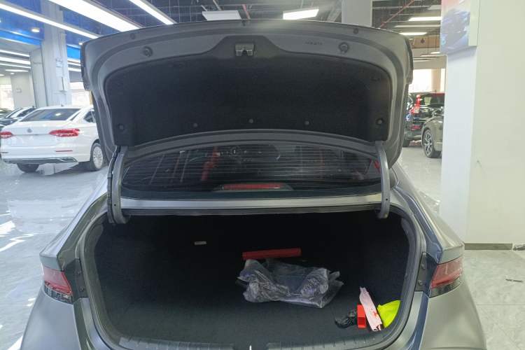 Used Hyundai Lafesta 2023 270T N Line DLX Luxury Edition Trunk