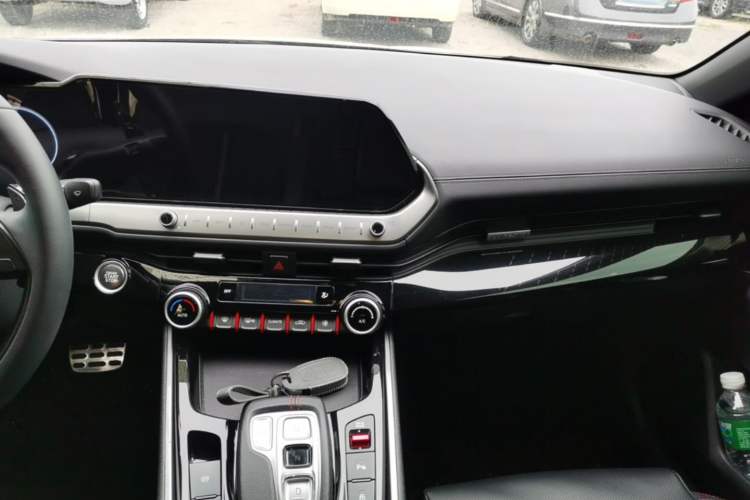 Used Hyundai Lafesta 2023 270T N Line DLX Luxury Edition Audio And AC Panel