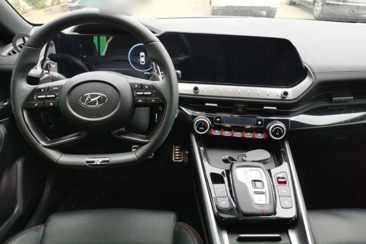 Used Hyundai Lafesta 2023 270T N Line DLX Luxury Edition Center Console