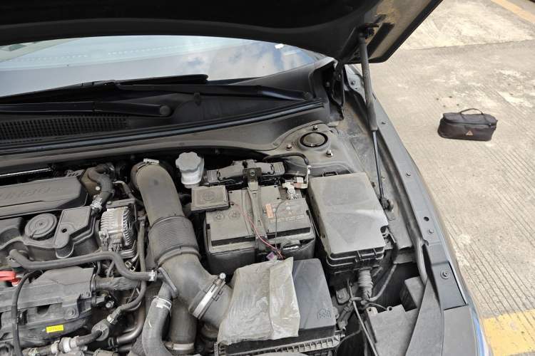 Used Hyundai Lafesta 2023 270T N Line TOP Flagship Edition Engine Bay Left
