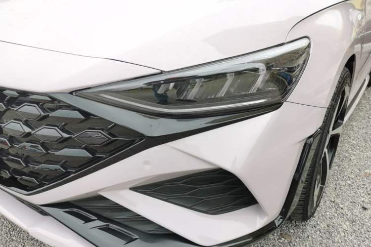 Used Hyundai Lafesta 2023 270T N Line DLX Luxury Edition Left Front Headlight