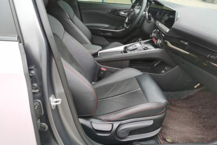 Used Hyundai Lafesta 2023 270T N Line DLX Luxury Edition Right Front Seat