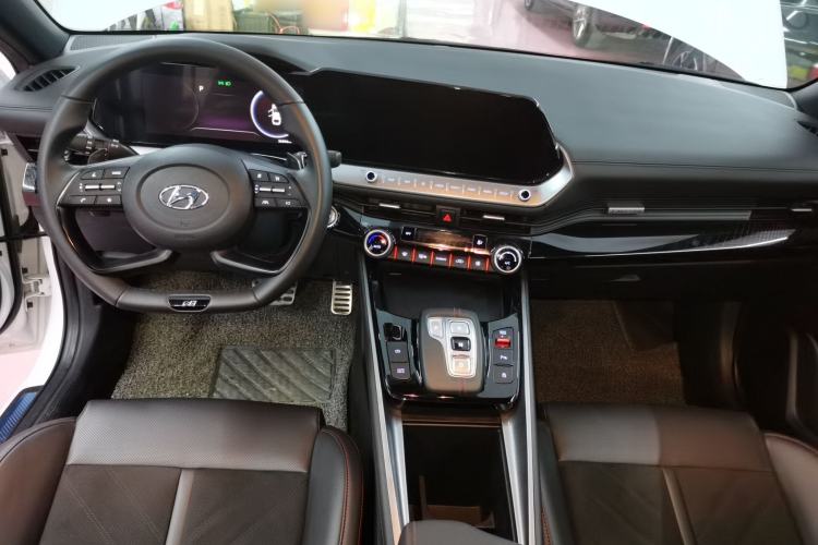 Used Hyundai Lafesta 2023 270T N Line DLX Luxury Edition Center Console