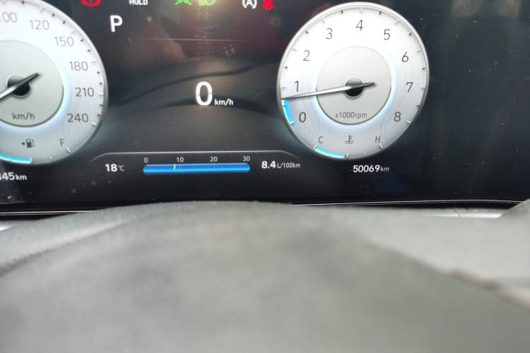 Used Hyundai Lafesta 2023 270T N Line DLX Luxury Edition Odometer Close Up
