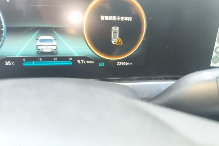 Used Hyundai Lafesta 2023 270T N Line DLX Luxury Edition Odometer Close Up