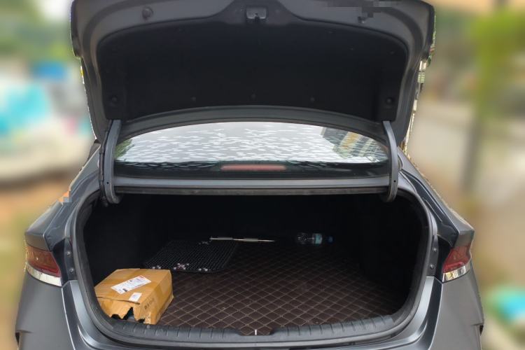 Used Hyundai Lafesta Electric 2020 GLX ZhiJie Edition Trunk