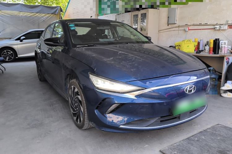 Used Hyundai Lafesta Electric 2020 GLX ZhiJie Edition Front Right 45 Deg