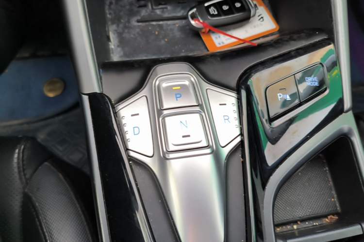 Used Hyundai Lafesta Electric 2020 GLX ZhiJie Edition Gear Lever